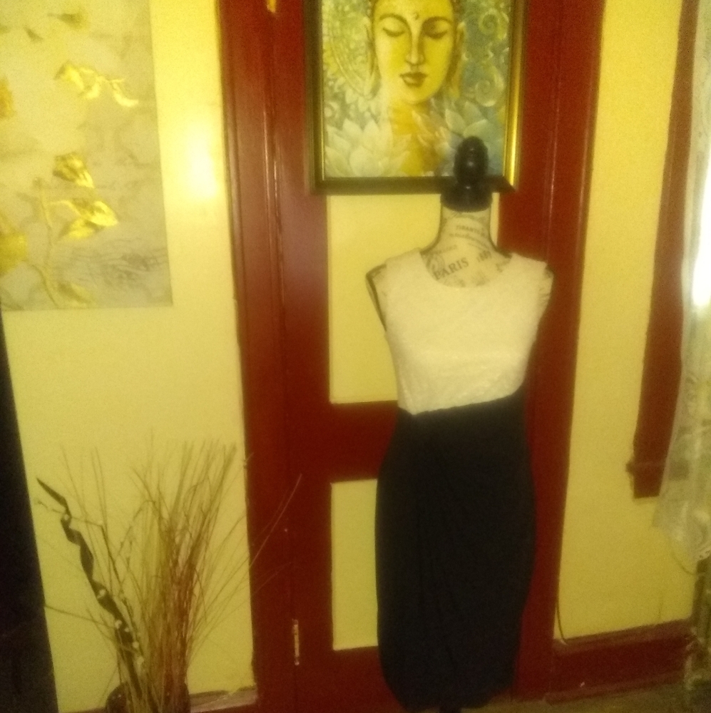 Enfocus Dress